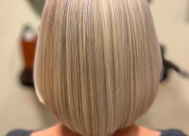 Blonde bob haircut at Wolf and Wolf Salon, Auckland, Auckland, NZ, showcasing sleek, modern hair styling.