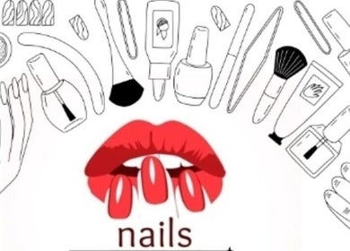 Stylish nail products and lips drawing at MAJO.NAIL 77, San Miguel De Tucumán, Tucumán, AR.