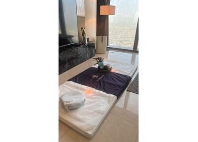 تجربة تدليك هادئة في ريلاكسيا سبا، الرياض، منطقة الرياض، السعودية، بأجواء مريحة.