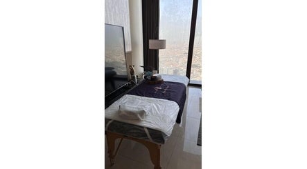 غرفة معالجة مريحة في Relaxia Spa بإطلالة على الرياض، منطقة الرياض، السعودية.