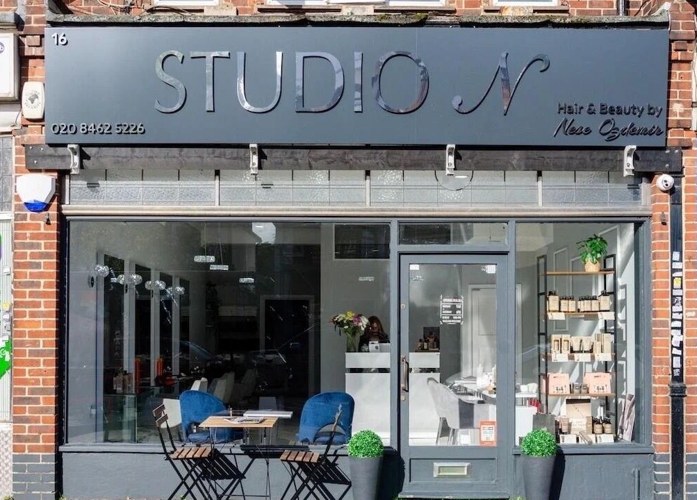 Studio N facade in West Wickham, England, GB showcasing elegant beauty and wellness venue.
