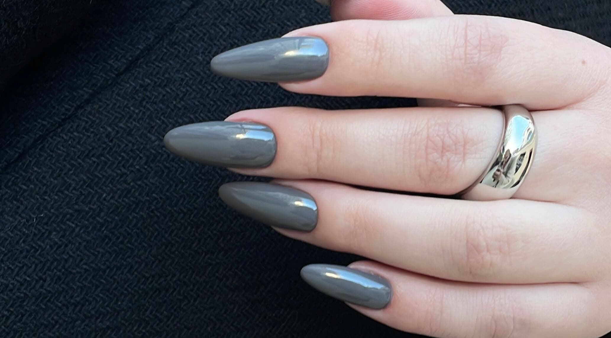 Stylish gray manicure at Stefānija Koltuškina, Rīga, LV, showcasing sleek and sophisticated nail art.