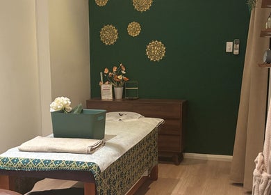 Cozy massage room at Best Thai Massage and Day Spa, Bondi Beach, New South Wales, AU, with elegant decor.