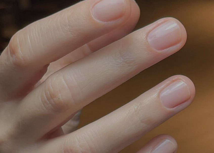 Unghii îngrijite la Nailtreat, București, București, RO, exemplu de manichiură elegantă.