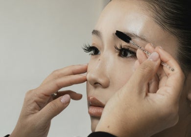 Professionel øjenbrynstyling på SCOOP LASH STUDIO (ÅBNER 1 .NOV) i København, Denmark, DK.