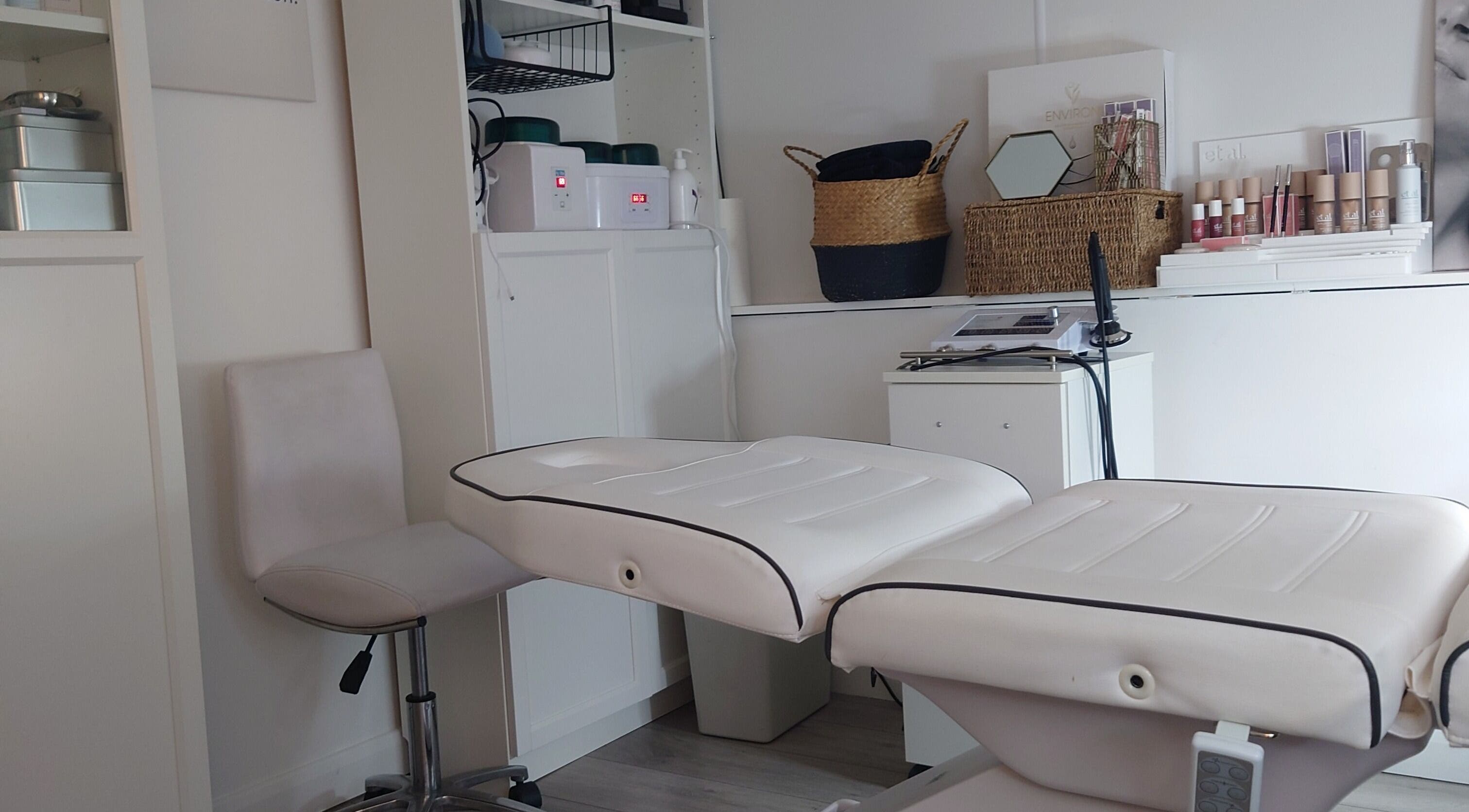 Relaxing treatment room at Nova - Advanced skin, nails and beauty, Coulsdon, England, GB.