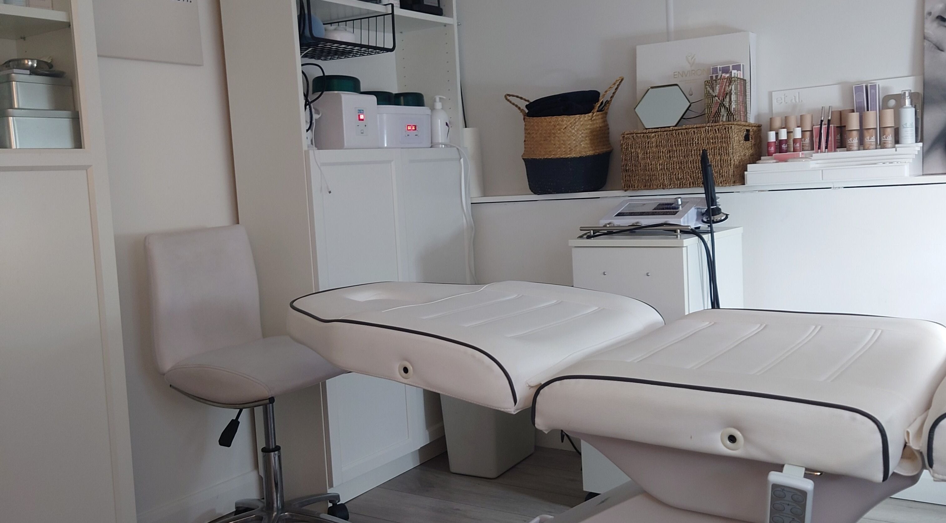 Relaxing treatment room at Nova - Advanced skin, nails and beauty, Coulsdon, England, GB.