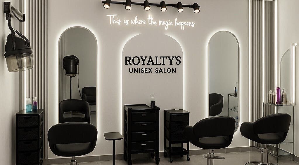 Elegant interior of Royalty’s Salon in Lagos, Lagos, NG with stylish mirrors and sleek salon chairs.