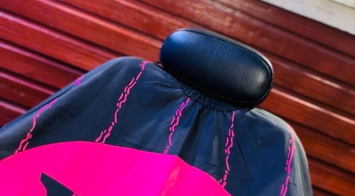 Silla de peluquería en Barberia | Dariobarber, Conchalí, Región Metropolitana, CL. Comodidad y estilo.