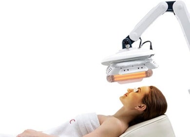 Skin rejuvenation treatment at YOSHIDA BEAUTY CLINIC in Vancouver, British Columbia, CA using advanced light therapy.