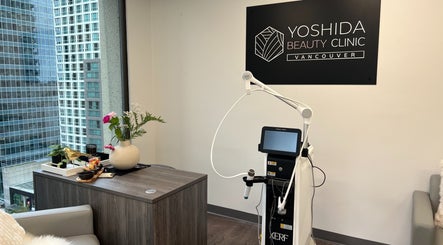 Sleek interior of YOSHIDA BEAUTY CLINIC 【Downtown Location】, Vancouver, BC, CA, featuring modern equipment.
