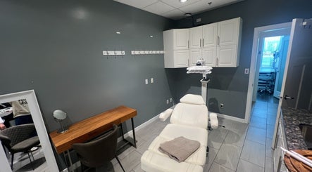 Elegant treatment room at YOSHIDA BEAUTY CLINIC 【Broadway Location】, Vancouver, British Columbia, CA.
