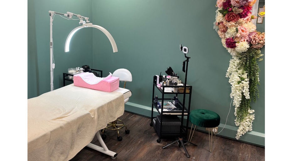 Spa treatment area at Le Fleur Beauty Lounge, Cork, County Cork, IE with elegant decor and floral accents.