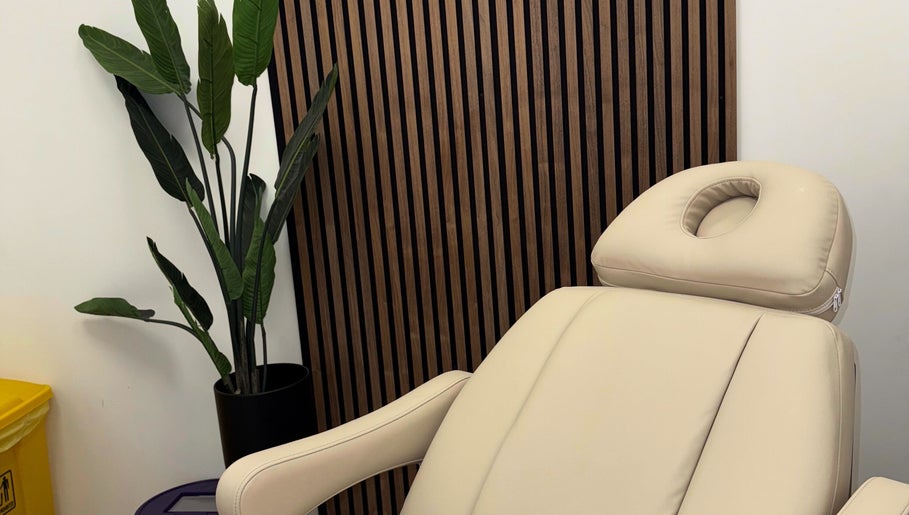 Luxurious treatment chair at The Beauté Lounge Newcastle, Newcastle upon Tyne, England, GB.