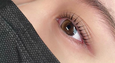 Close-up of a well-defined eyelash extension from Huatlash, Singapore, Singapore, SG.
