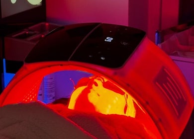 Red LED light therapy at Dalya Cosmo clinic, London, England, GB for skin rejuvenation.