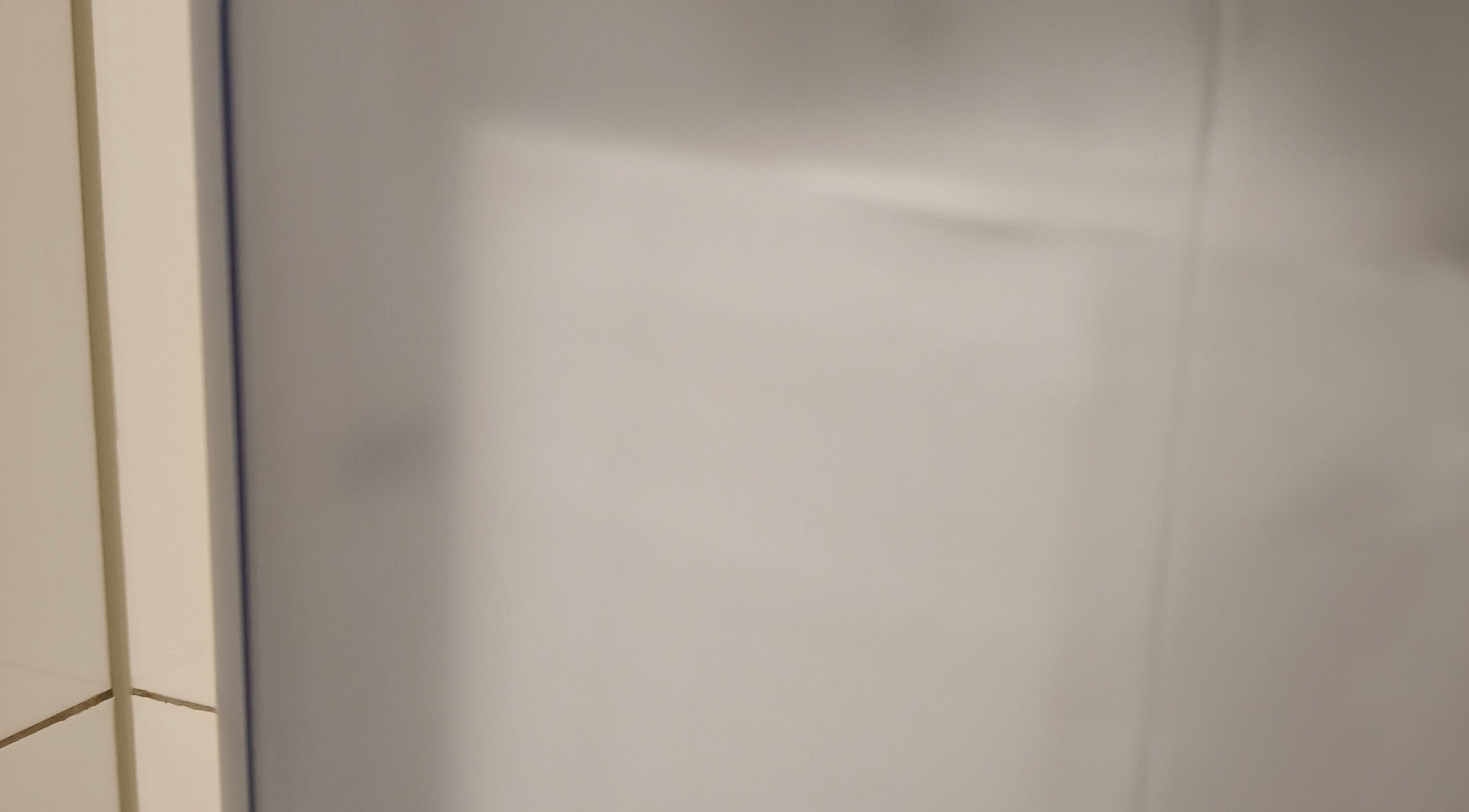 Minimalistyczny design w GAIA Studio Head Spa, Puławy, Województwo Lubelskie, PL.