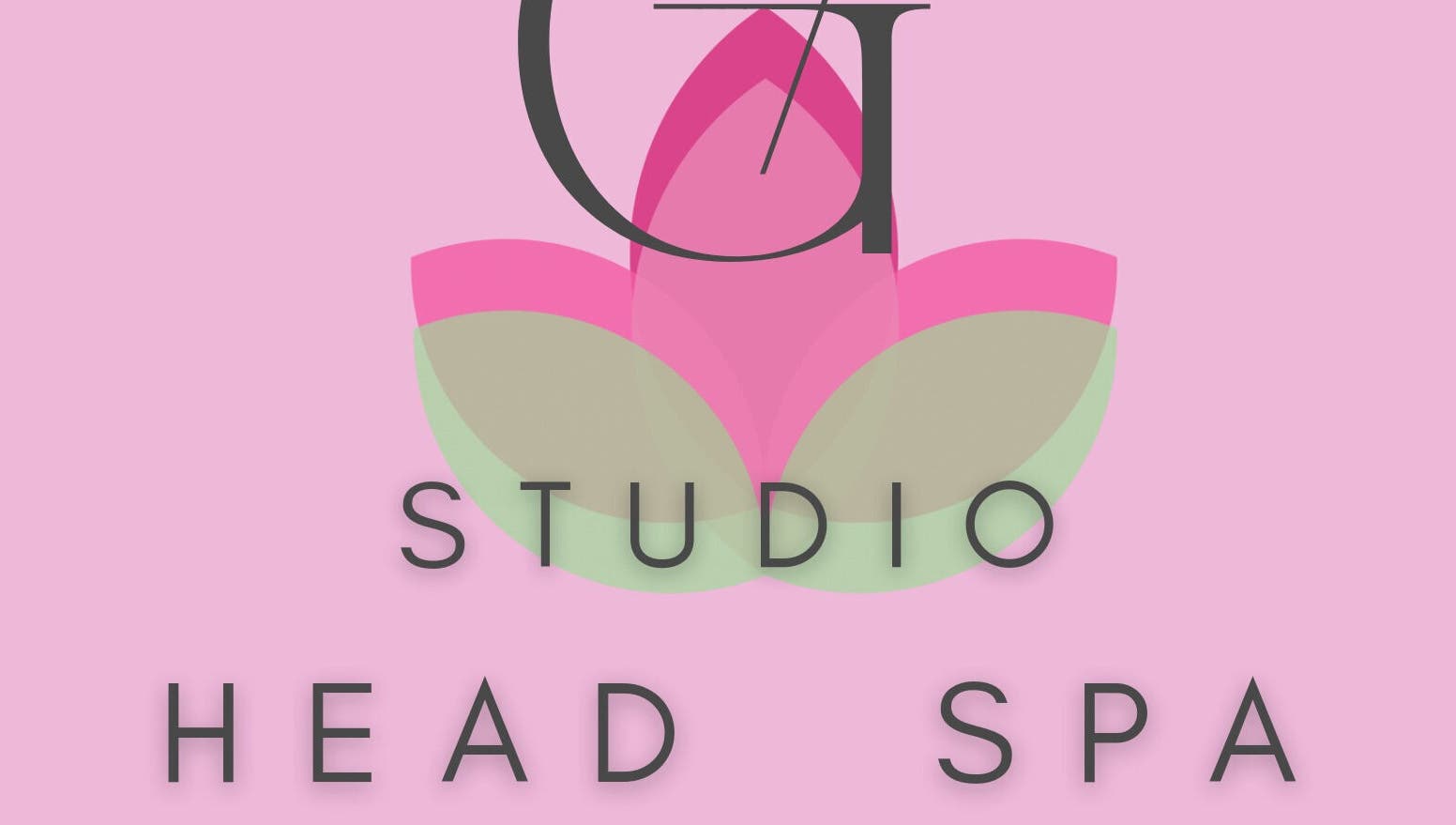 Logo GAIA Studio Head Spa, Puławy, Województwo Lubelskie, PL na tle kwiatu lotosu.