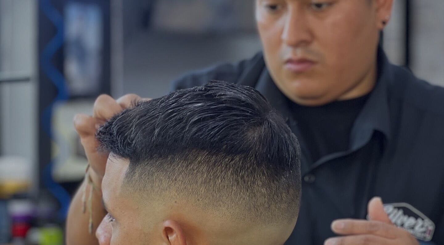 Corte de cabello moderno en ALESSANDRO CUT’S, Lima, Provincia De Lima, PE.