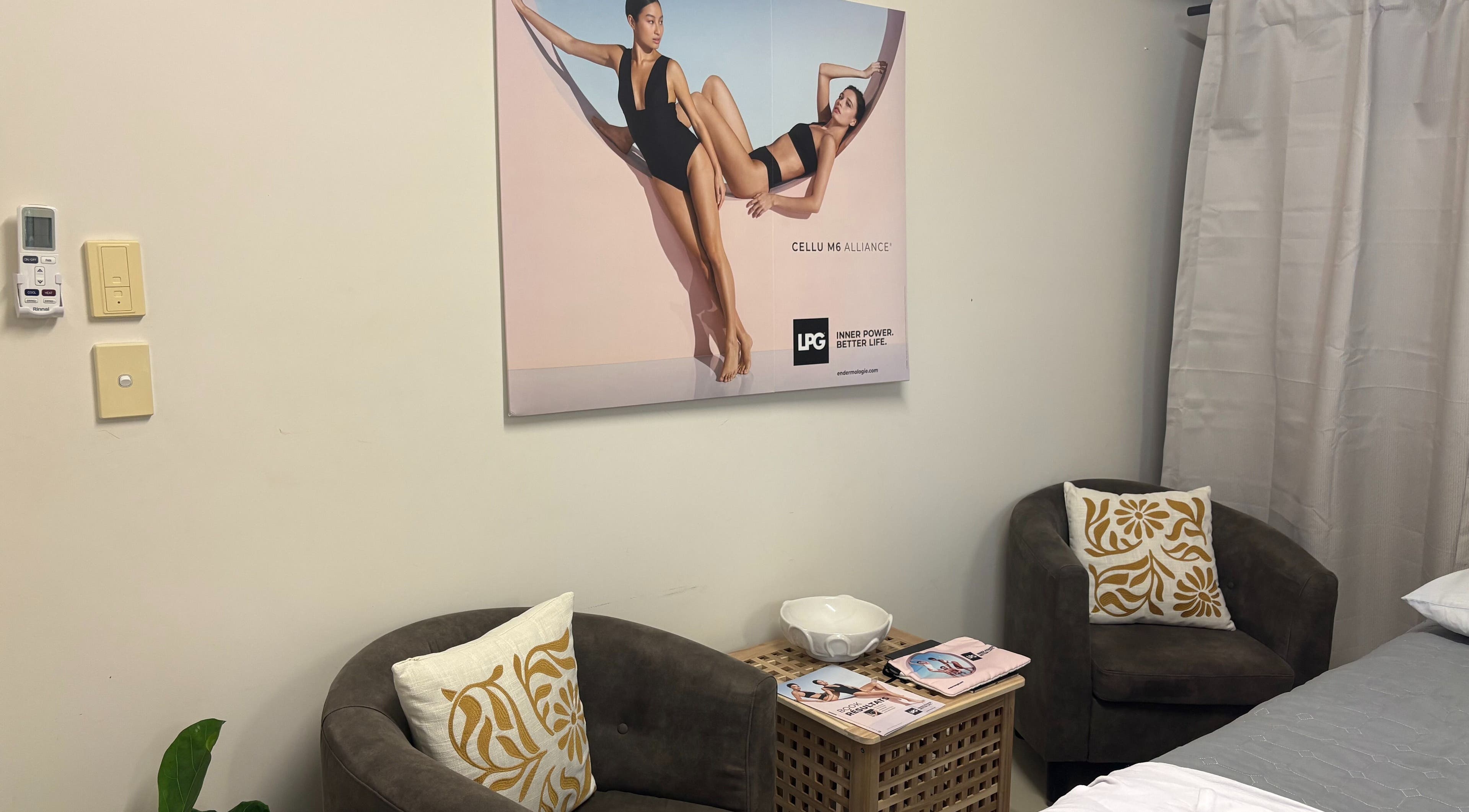 Cozy lounge area at MedShape in Peregian Springs, Queensland, AU with stylish decor and seating.