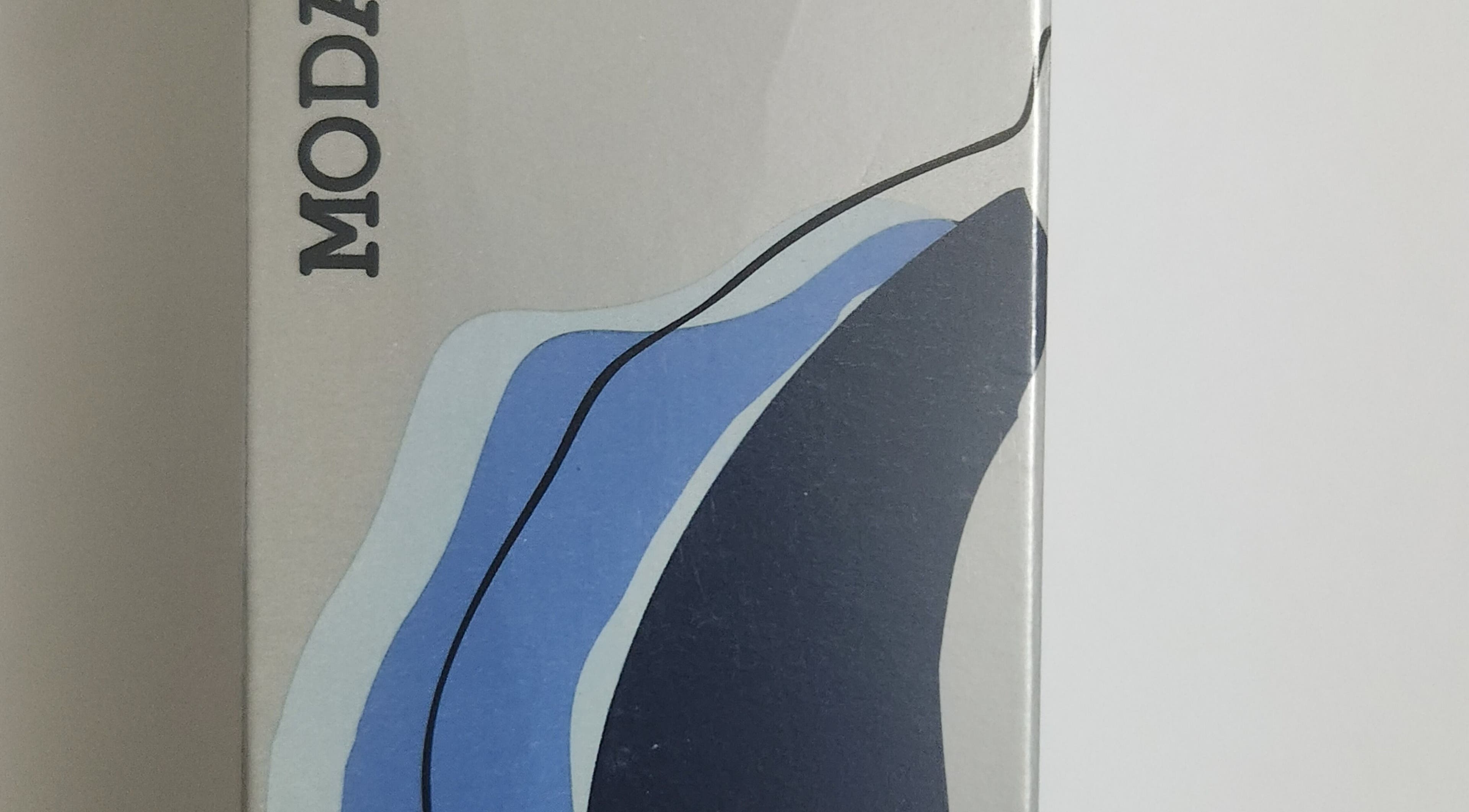 Abstract packaging design at Deforé, Kitwe, Copperbelt Province, ZM showcasing modern style.