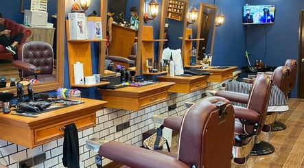 Blvckshears Home Service Barber in Marikina, Metro Manila, PH, featuring stylish leather chairs and grooming tools.