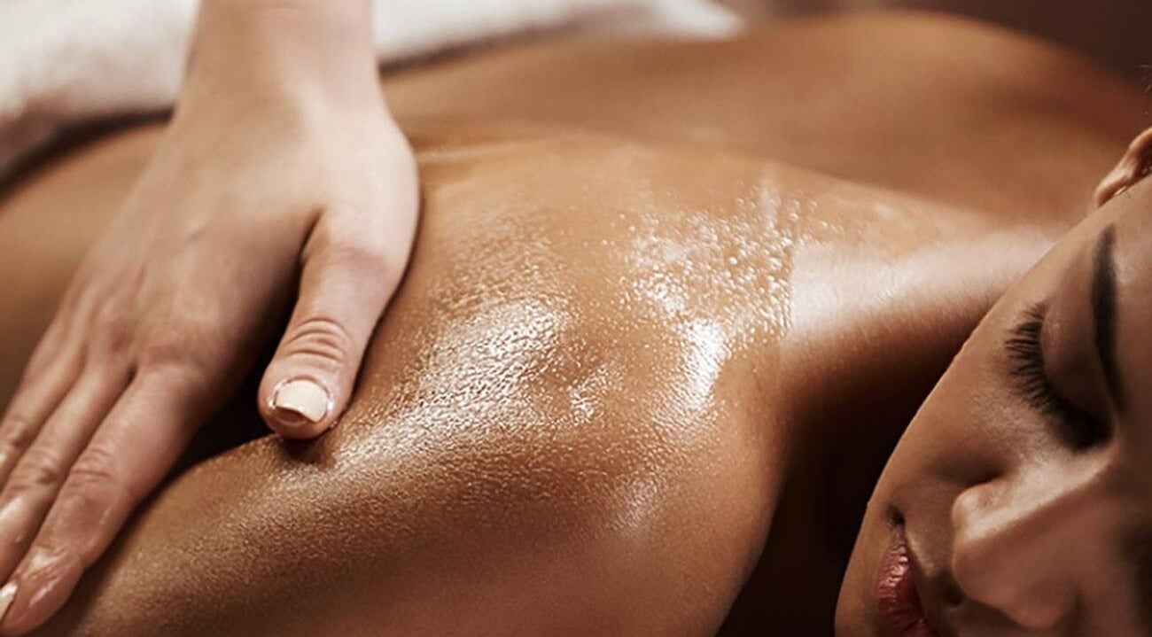 Relaxing massage at Body Contour Code, Dubai, Dubai, AE, highlighting soothing wellness treatment.