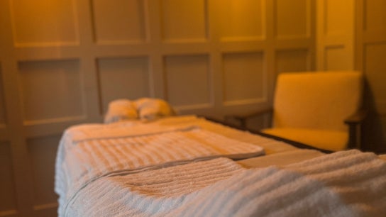 Vicky Bradley PT & Massage