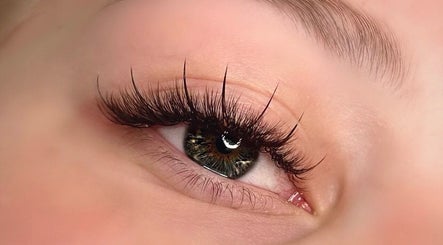 Close-up of expertly applied eyelashes at Premier Beauty Clinic, Tallinn, Kesklinn, EE.