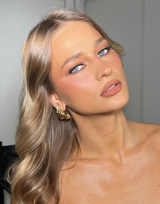 Makeup with Pim