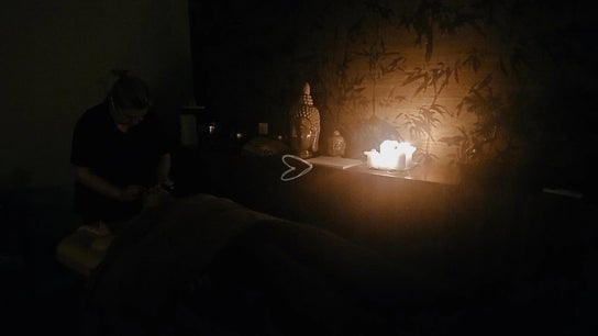 Essence Wellness & Massages