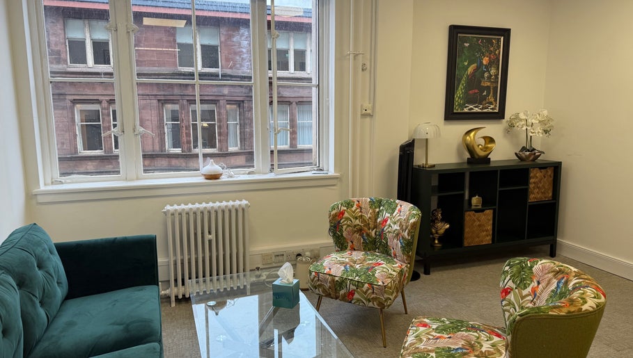 Inviting therapy room at The Feel Better Psychological Services in Glasgow, Scotland, GB with vibrant seating.