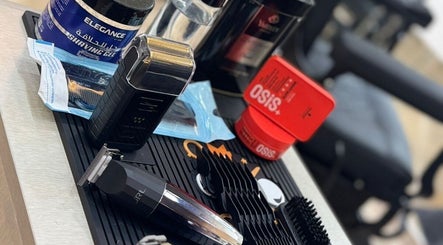 Professional grooming tools at SGC Barbershop, Dubai, Dubai, AE, showcasing top-quality barbershop products.