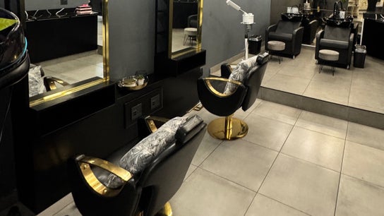 THE BEAUTY BAR GROUP