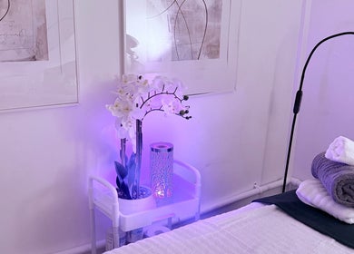 Relaxing spa setup with towels and decor at Everything skyn, Manchester, England, GB.