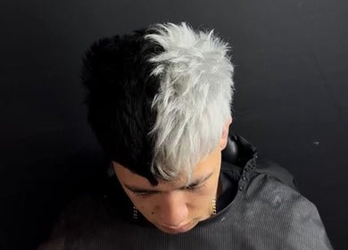 Corte de cabello bicolor en Jose Luis Style, Bogotá, D.c., Bogotá, D.c., CO.
