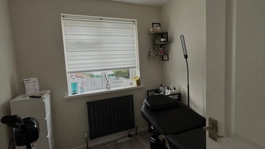 Dream Skin Lounge