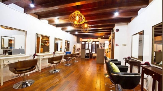 Su-a hair studio