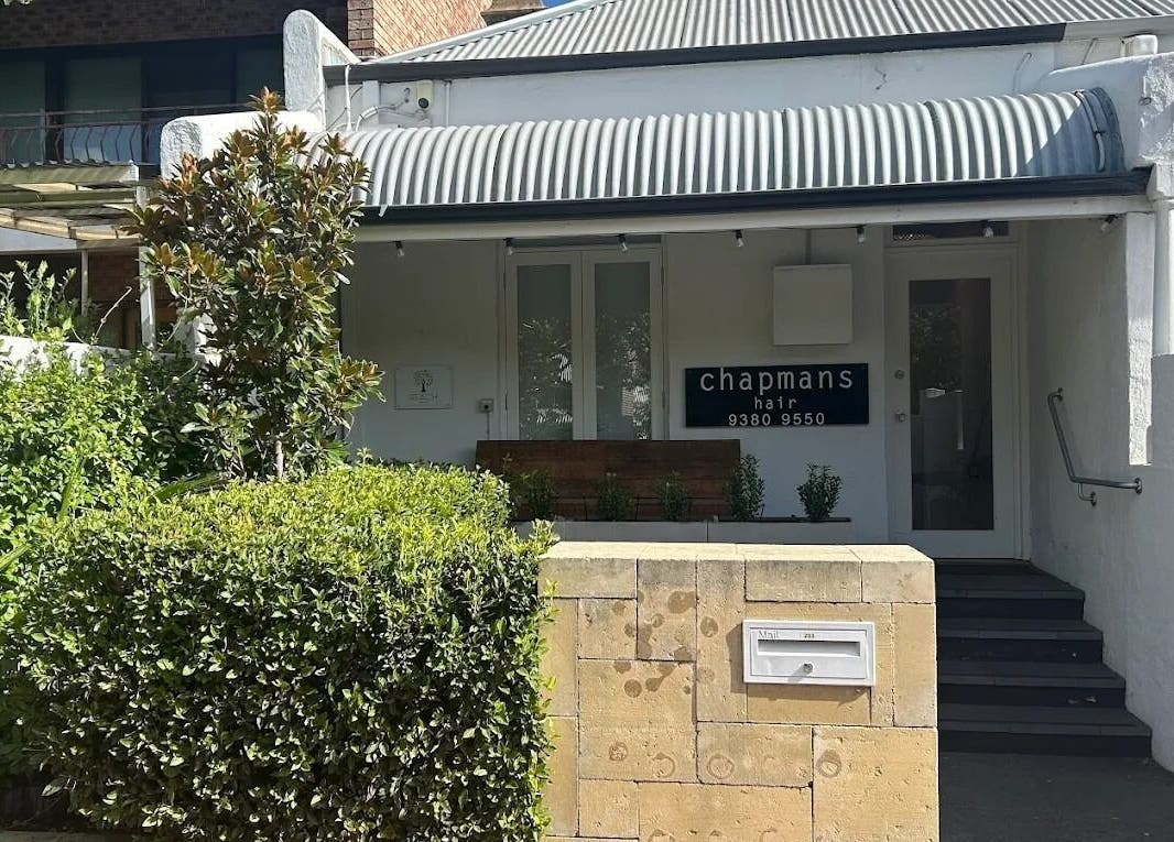 Charming entrance of JLG - The Chemistry Of Great Hair in Subiaco, Western Australia, AU.