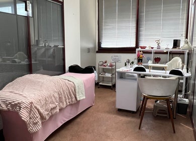 Cozy beauty room at Ana Das Pestanas in Vila Nova De Gaia, Porto, PT.