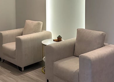 Comfortable seating area at Esperer Beaute, Petaling Jaya, Selangor, MY, inviting relaxation and tranquility.