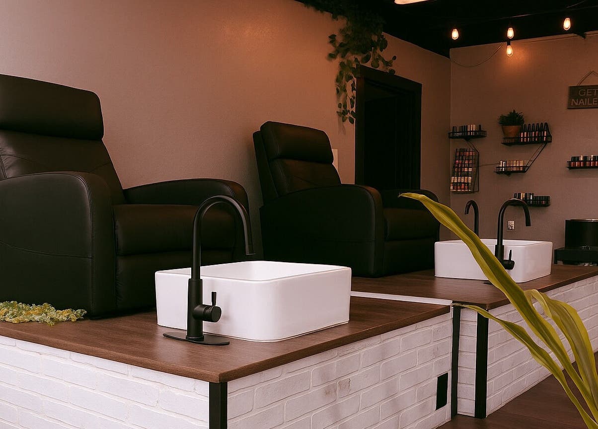 Relaxing pedicure chairs at Studio C by Carolyn Romero in Altamonte Springs, Florida, US, offering comfort and style.