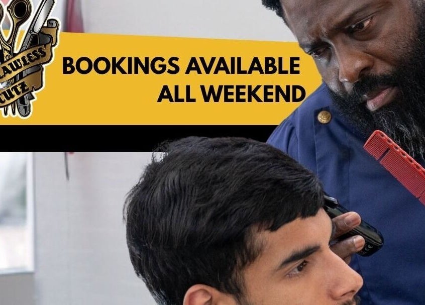 Flawlesscuts barber in Oshawa, Ontario, CA, offering haircuts available all weekend.