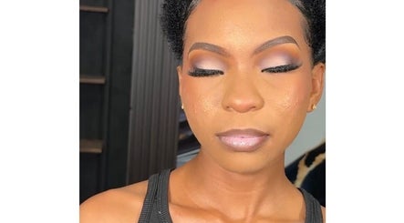 A serene woman with elegant makeup at Beauté Bank, Linden, Upper Demerara-berbice, GY.