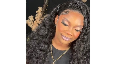 Beautiful woman with styled curls at Beauté Bank, Linden, Upper Demerara-berbice, GY.