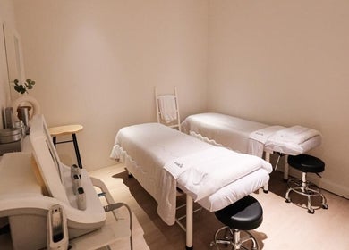 Spacious treatment room at Babor Beauty Maison in Petaling Jaya, Selangor, MY featuring modern massage beds.