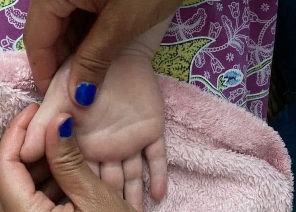 Entspannte Handmassage bei MaNa Thaimassage, Hausen, Rheinland-pfalz, DE. Perfekt für Wellness und Erholung.