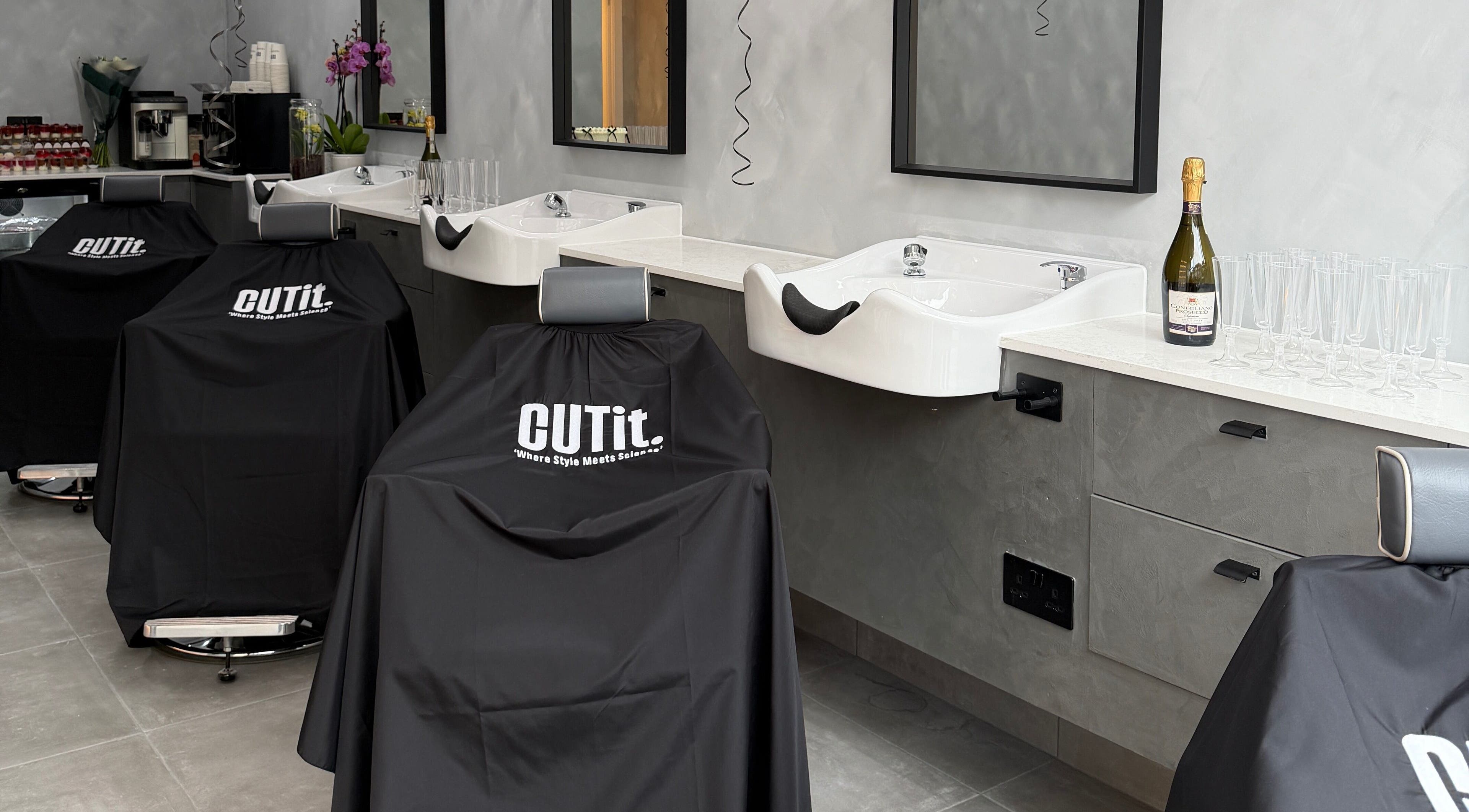 Luxury salon chairs and washbasins at CUTit, Beckenham, England, GB ready for clients.