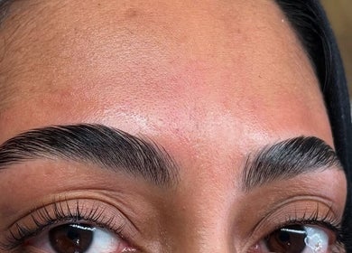 Expertly groomed brows showcasing beauty services by Brow Hunnies in Dubai, Dubai, AE.