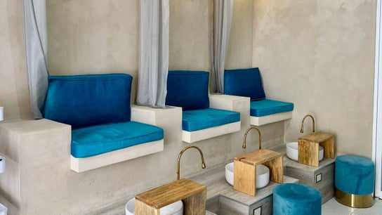 Bottega Social Beauty Bar - Salón de Uñas
